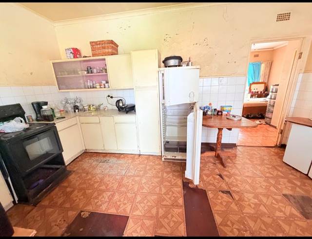2 BEDROOM HOUSE FOR SALE IN VANDERBIJLPARK CW 6